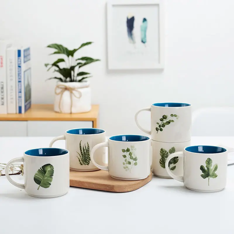 Большая вместительная простая керамическая чашка прямая цветная для глазури