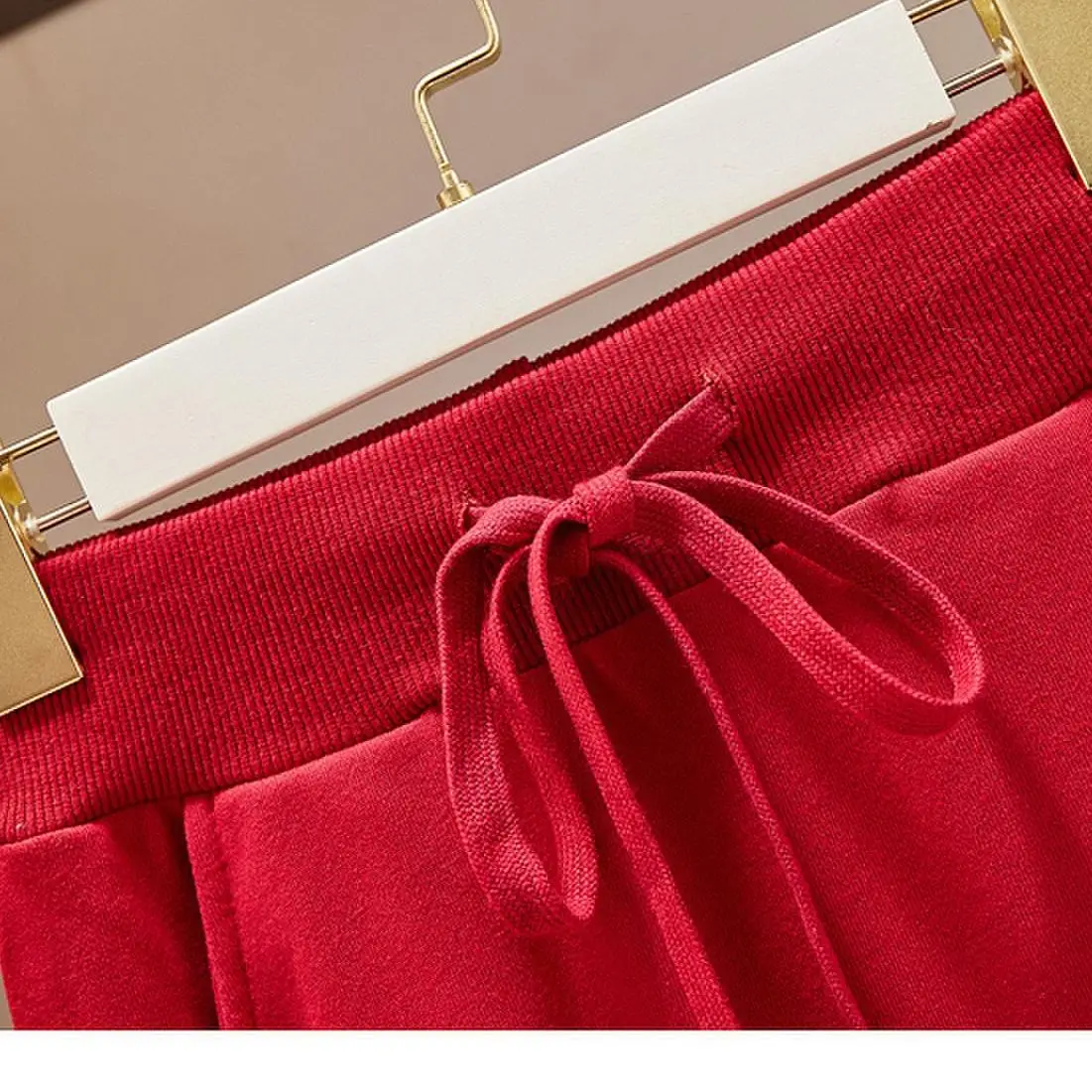 Женский зимний костюм-двойка свитер с капюшоном и трапециевидная юбка размеры до