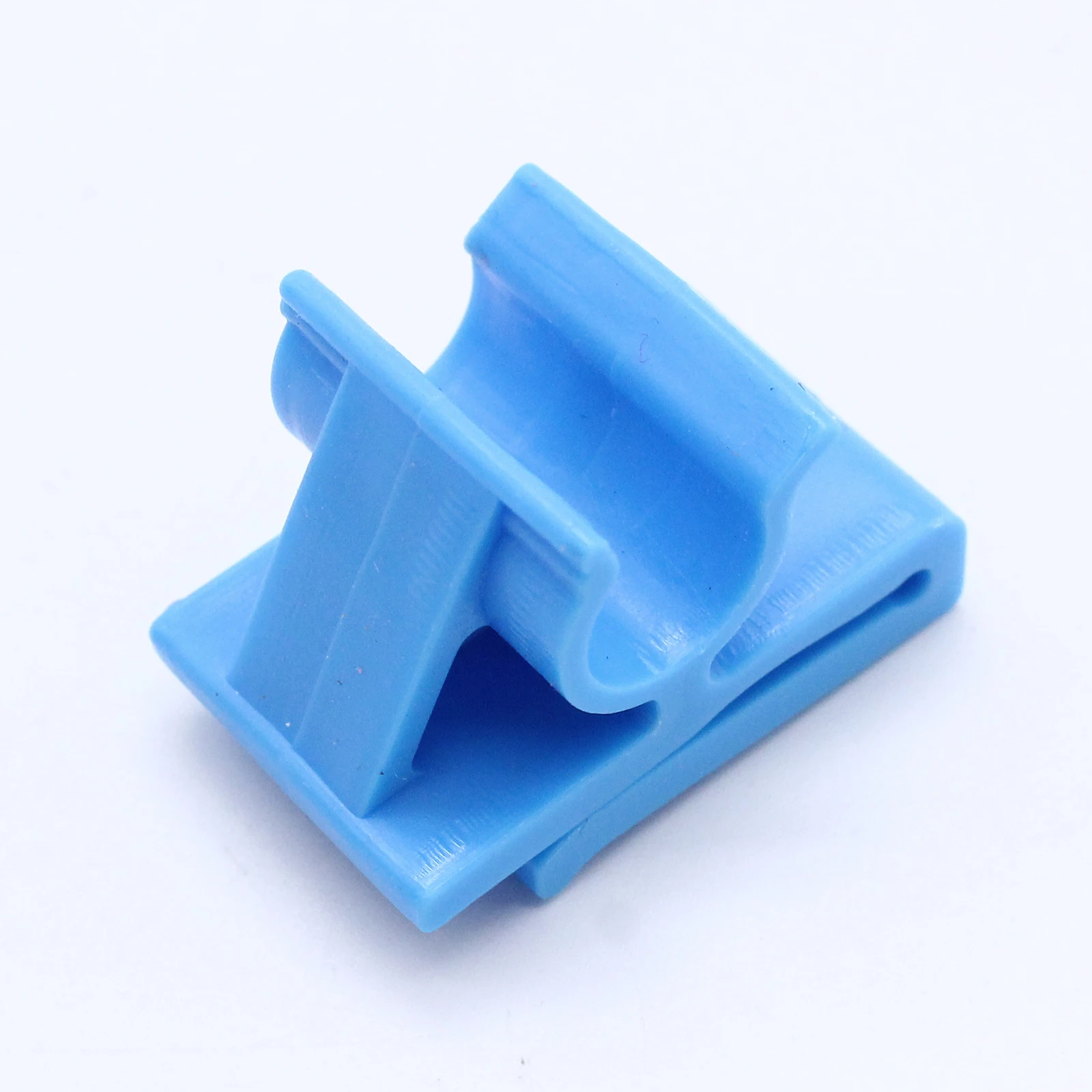 

2Pcs Blue Lower Glove Box Clips Modified Accessories Fix Parts Fit for Holden Car Commodore VY WK