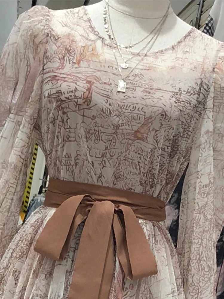 

New spring women's clothing, palace style, printing, lantern sleeves, puff skirt, mesh, temperament, pleated, elegant dre