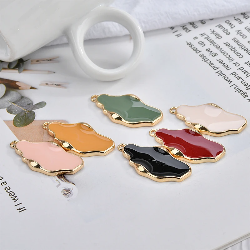 Осенне зимние нерегулярные Капельное масло Якин подвеска в форме листа из сплава