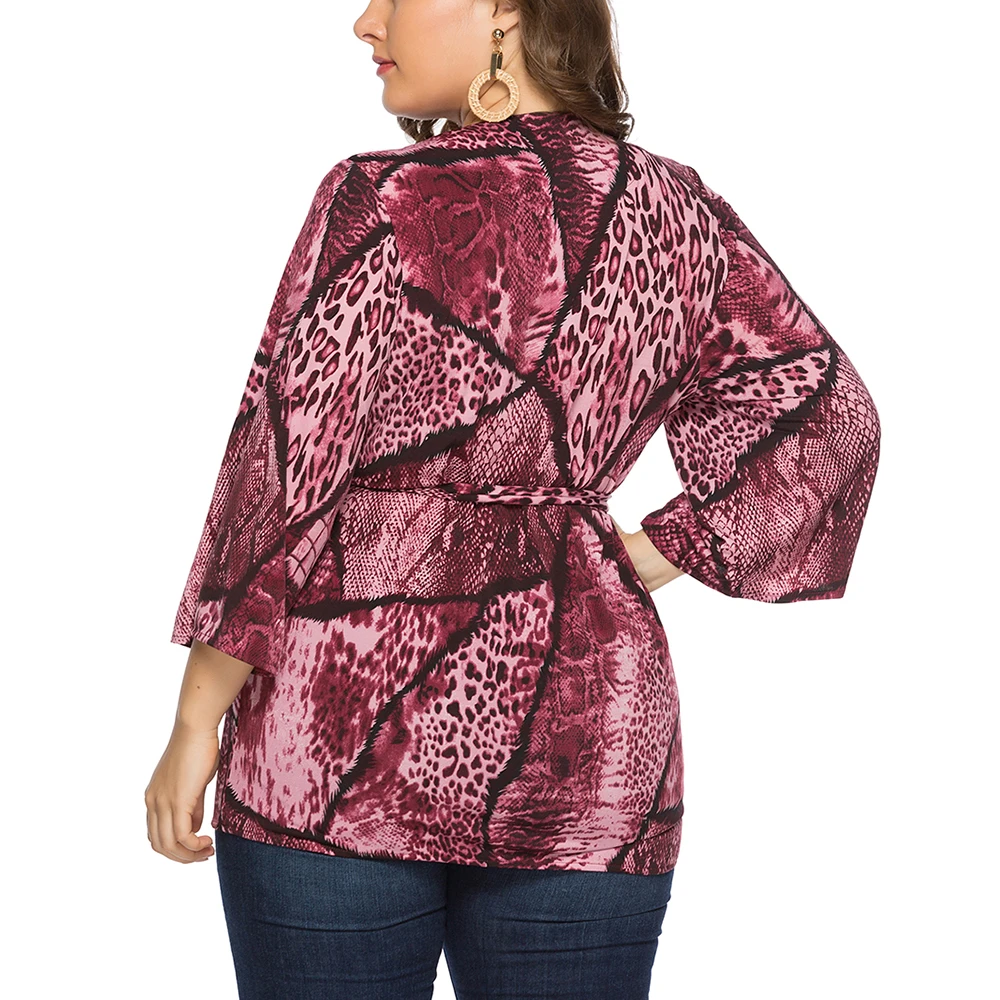 Женская блузка со змеиным принтом V-образным вырезом и рукавом 3/4 | одежда