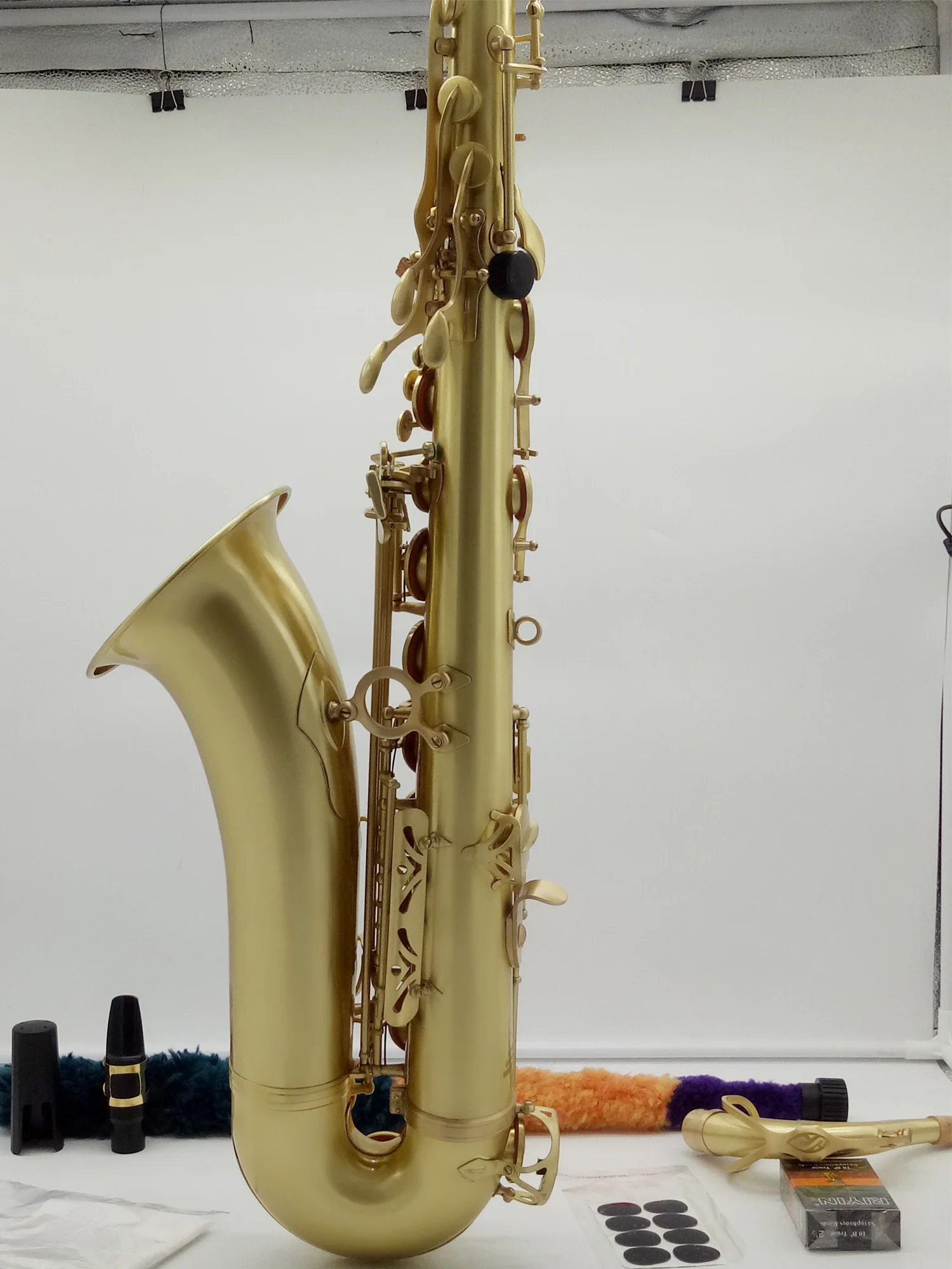Тенор-саксофон бренда MFC артикул 54 имитация античной меди B-flat Tenor Sax R54 бронзовый