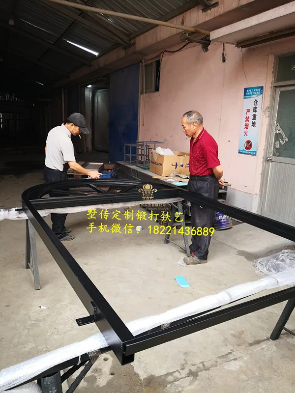 Наружные двери для внутреннего дворика крыльца белые французские двери|design door|door