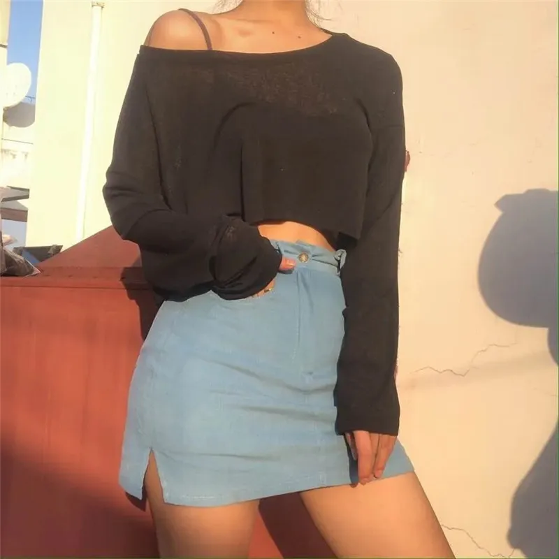

Woman Retro O-neck Cotton Green Black White Blue Thin Hedging Round Neck Loose Long-sleeved T-shirt Crop Top Women 2021 New