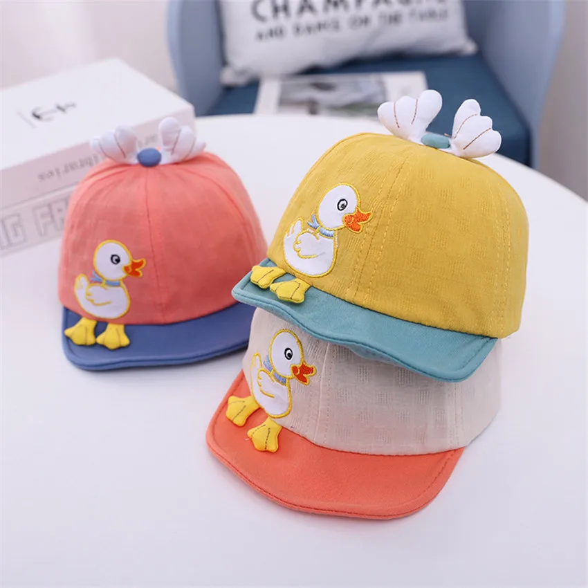

2022 New Spring Summer Cute Duck Baby Hat For Kids Boys Girls Funny Baseball Cap Sport Outdoor Peaked Cap 3-15 Months 1 Years