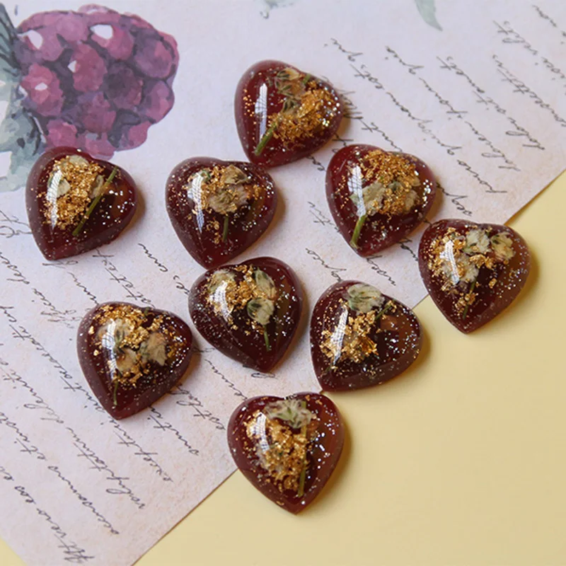

Heart-shaped dried flower accessories,jewelry accessories,resin,jewelry findings,diy pendant,hand made,jewelry making,