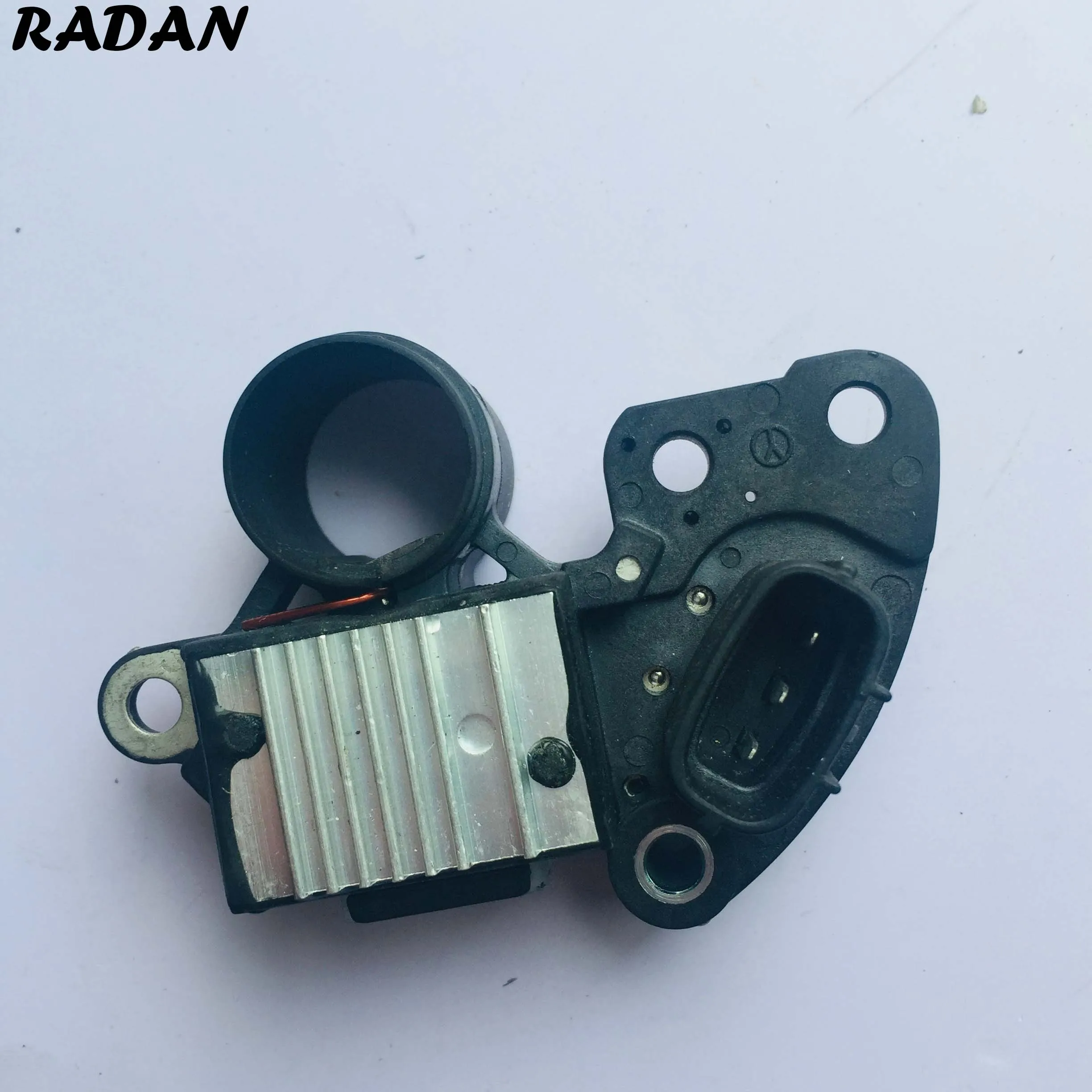 Регулятор генератора для Chana Alsvin|Регуляторы напряжения| |