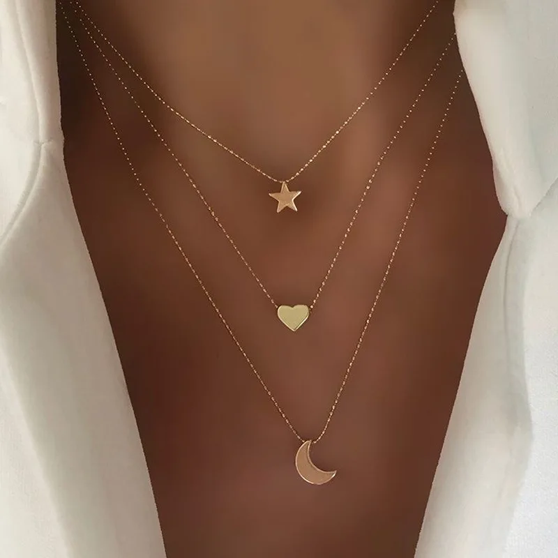 

Fashion New Gold Pendant Clavicle Chain Creative Retro Simple Star Moon Love Pendant Alloy Necklace for Women Jewelry Gift