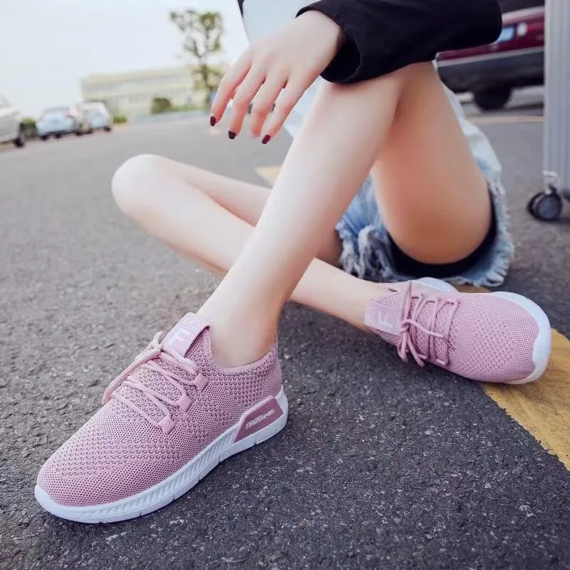 

Breathable mesh net shoes women 2021 new ladies lightweight soft sole shoes spring mother leisure sports white shoes