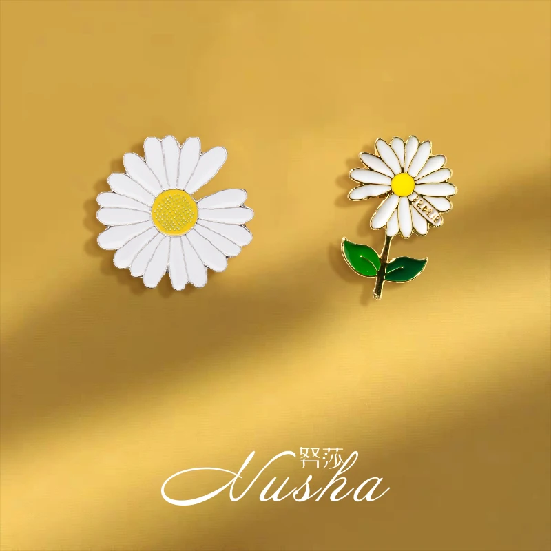 Брошь женская с эмалированным цветком в виде ромашки на пуговицах для джинсов