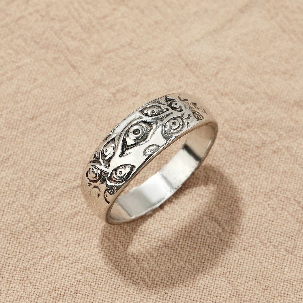 Мужское и женское кольцо из металла ручной работы с изображением сглаза - купить