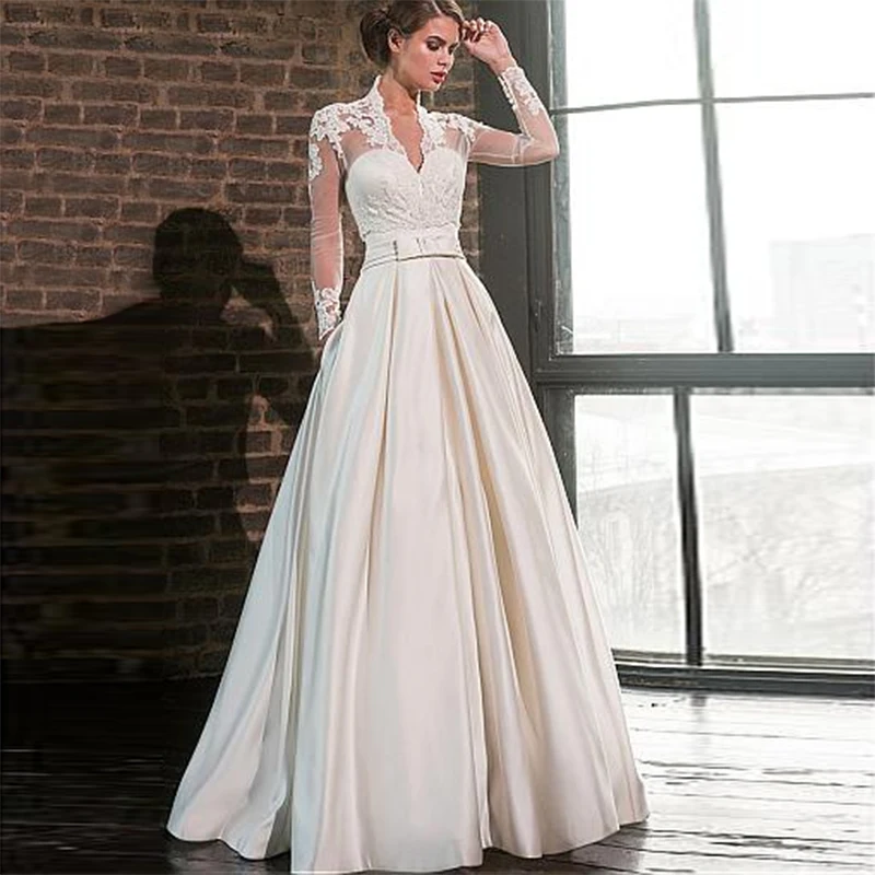 Элегантное милое атласное свадебное платье с кружевной курткой длинными