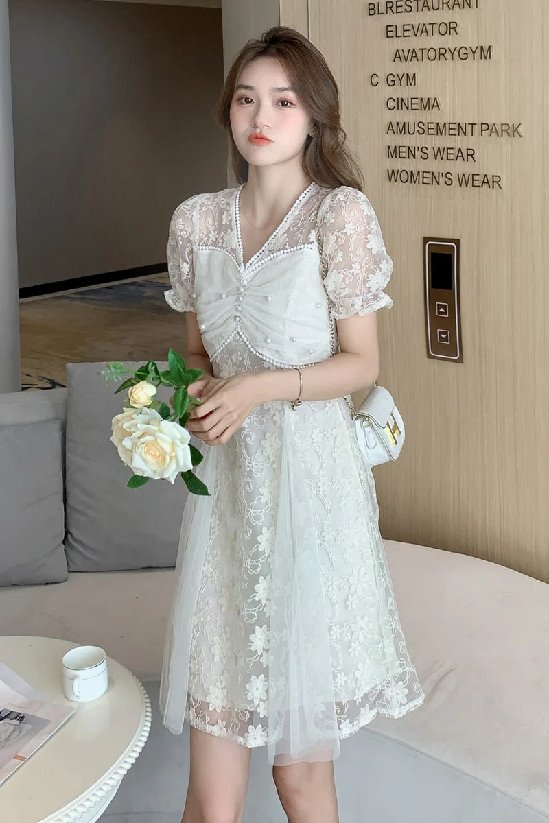 

COIGARSAM French Style Women dress New Summer Puff Sleeve High Waist Dresses Apricot 9670