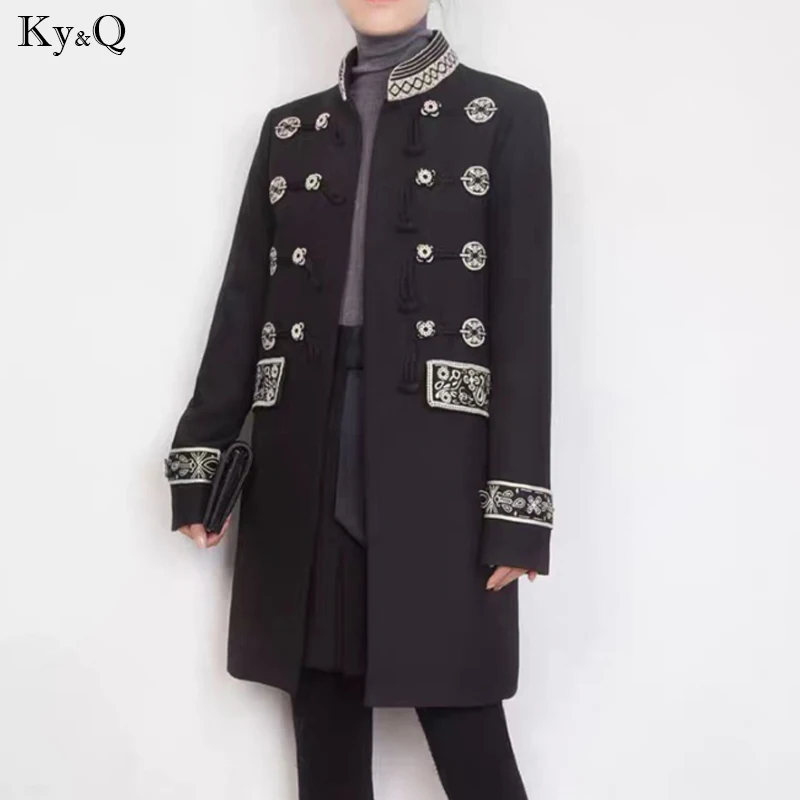 Женская винтажная куртка с вышивкой черная подиумная ветровка воротником