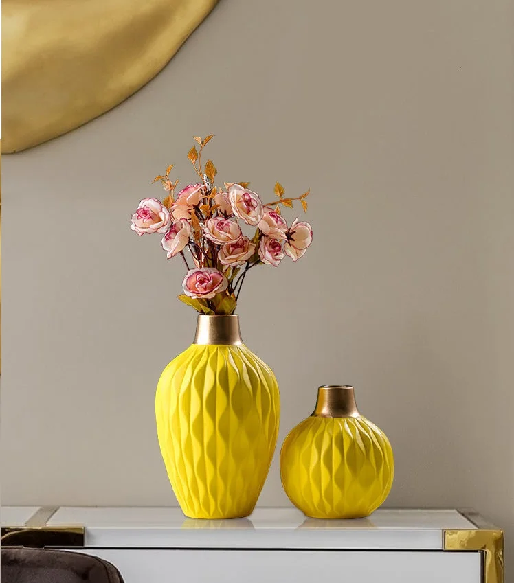 

3Pcs/Set European Ceramic Vase Dried Flowers Flower Arrangement Wobble Plate Living Room Entrance Ornaments Home Decorations