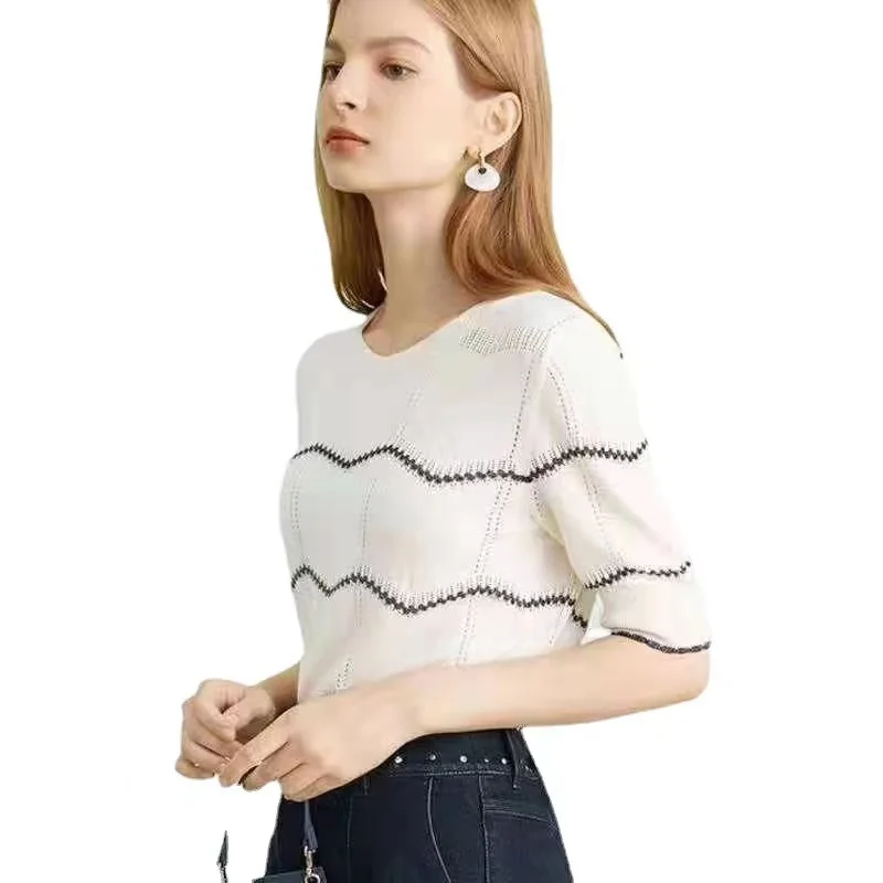 

2021 Spring and Autumn New Fashion Ice Silk Round Neck Half Sleeve Wave Stripe Hollow Stitching Knitwear Fashion Trend