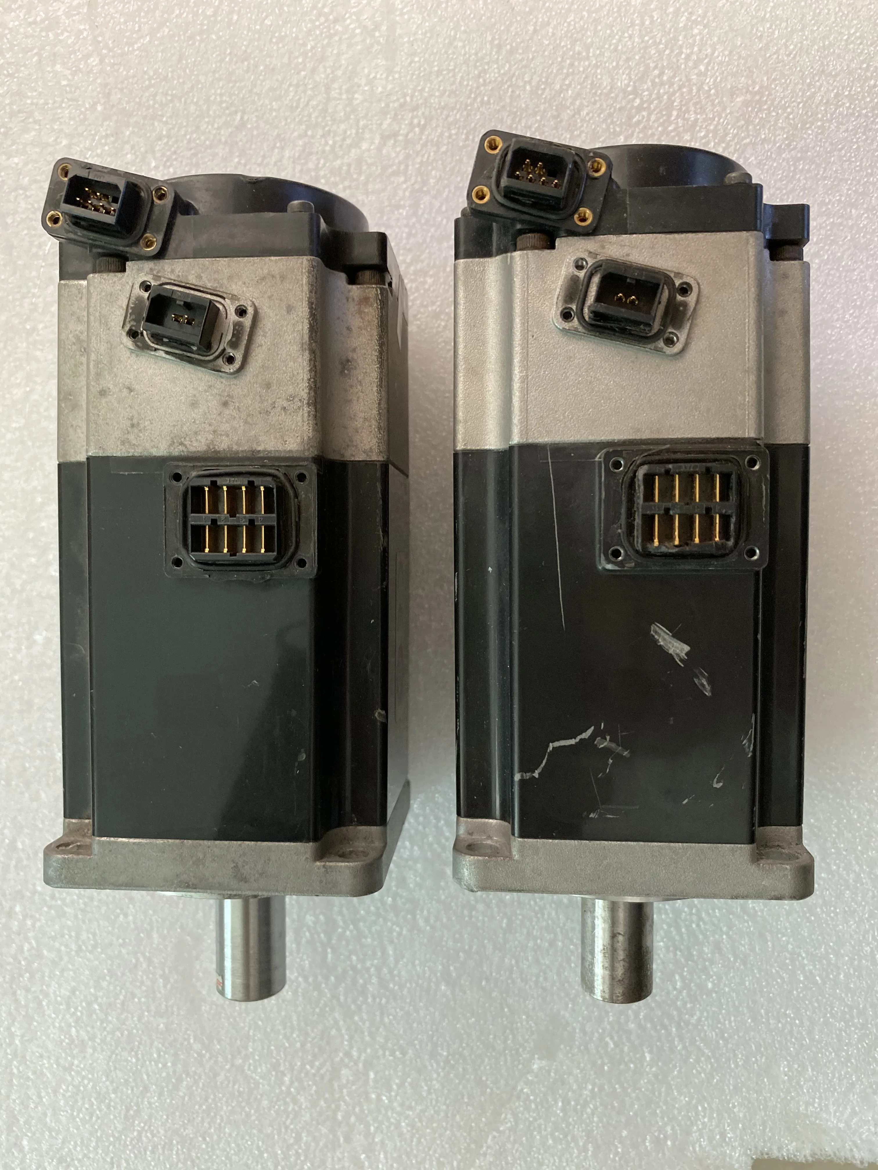 

R2AA06040FCP00M r2aa R2AA06040