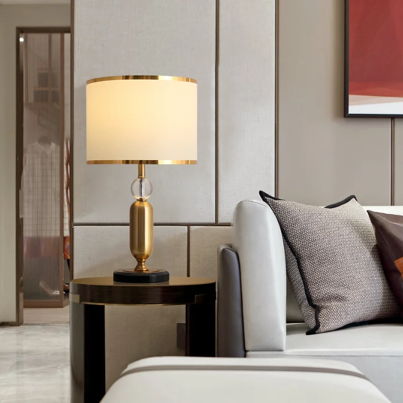 

Современная Хрустальная настольная лампа для спальни, кабинета, столовой, бара, кофейни, освещение, настольная лампа для гостиной, кухни, до...