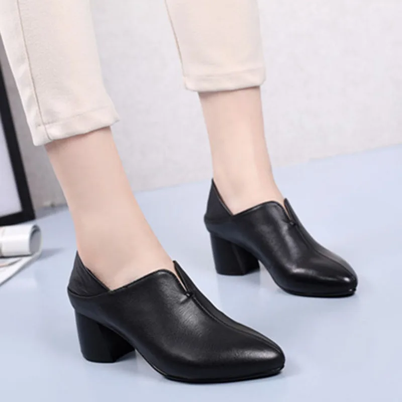 Весна-лето 2020 Новая женская обувь Модные кожаные туфли на высоком толстом