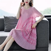 high end comfortable plus size dress 45 80kg womens summer new fashion loose miyake pleated round neck short sleeved dress pink
