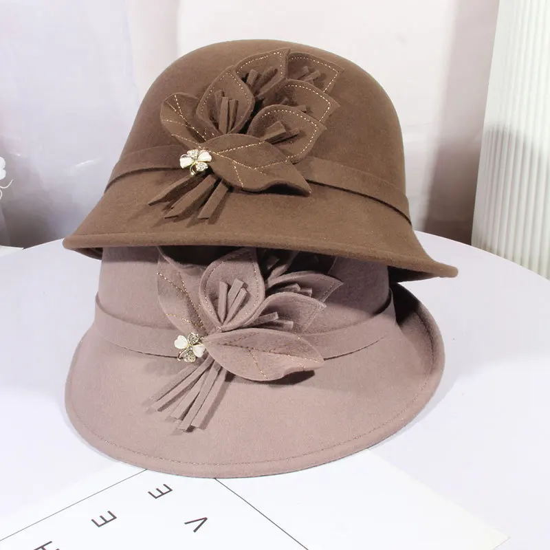 

New Winter Wool Hat Women Elegant three-dimensional Flowers POTS Hat Thermal Dome Fisherman Mo Han Edition Leisure Hat