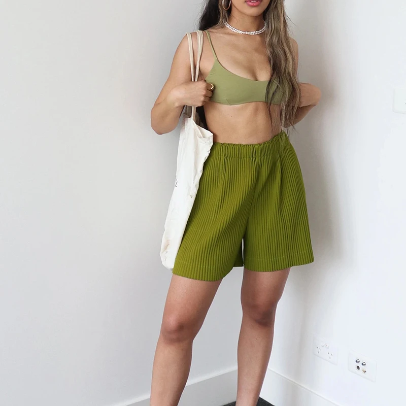 

ONEINALL Casual Green Short Pant For Women Elastic High Waist Loose Solid Pleated Pants Females Summer Clothing 2021 Fashion New