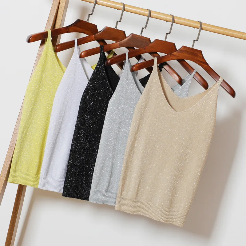 Женская Трикотажная майка на тонких бретельках с V-образным вырезом | одежда