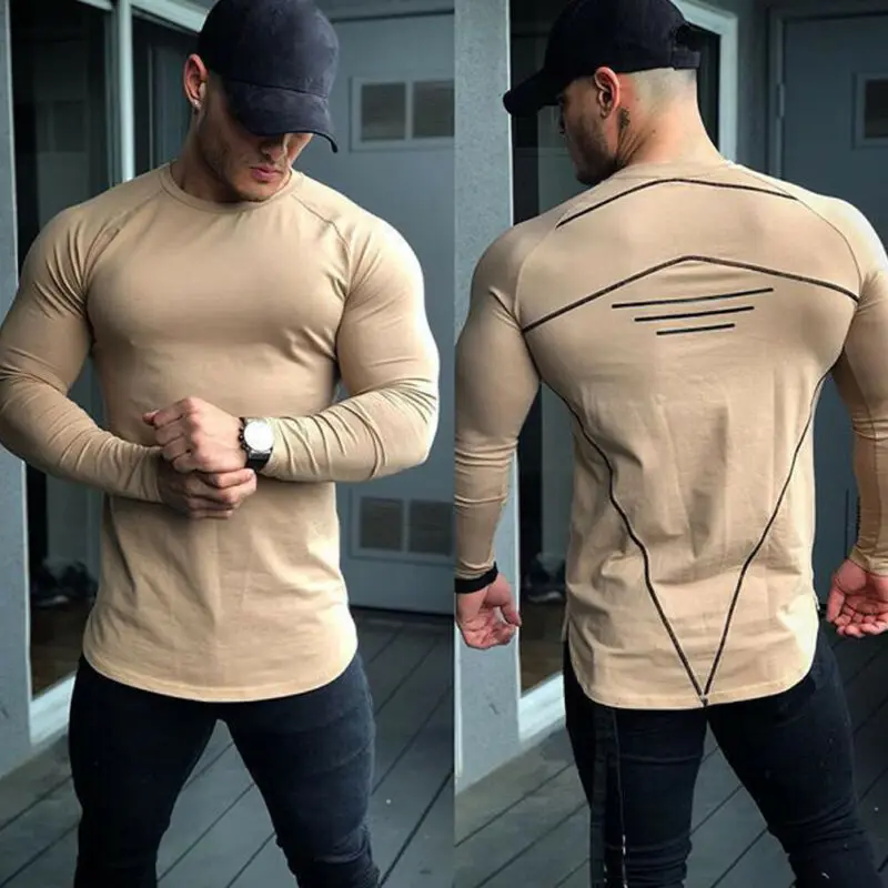 Мужская футболка с круглым вырезом Macho однотонная облегающая и длинными рукавами
