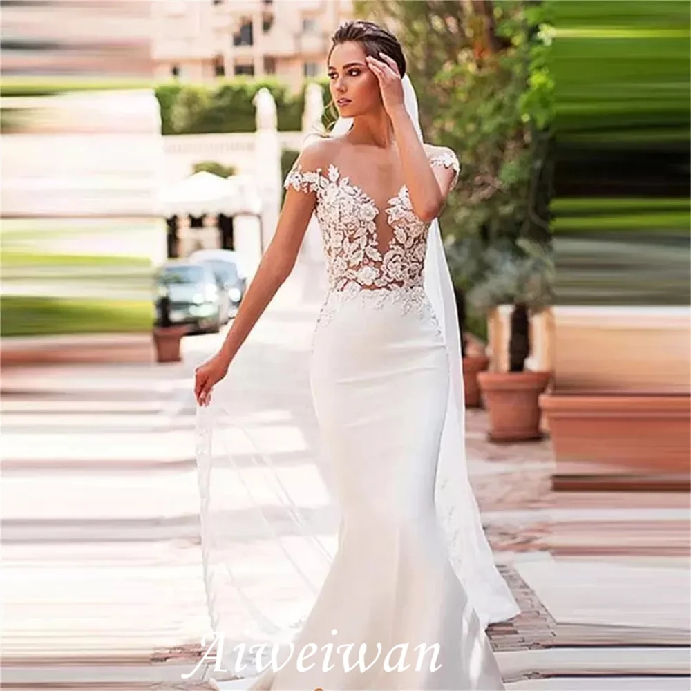 

Mermaid / Trumpet Wedding Dresses Jewel Neck Court Train Lace Satin Cap Sleeve Sexy See-Through with Embroidery 2021
