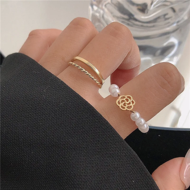 

2pcs Camellia Pearl Rings Pattern Weaving Adjustable Opening Ring Stylish Elegant Trend Ring Men And Women Date Jewelry Gifts