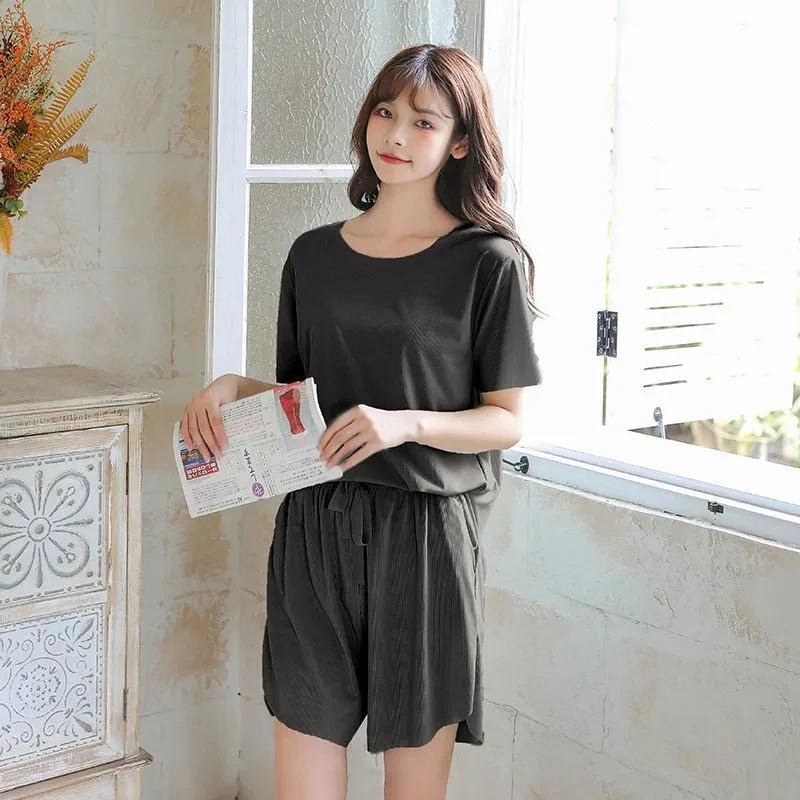 

Pajamas Summer Woman Two Piece Ice Silk Thin Comfortable Clothes For Home Suit Pink Casual Roomware Lounge Set Free Shipping