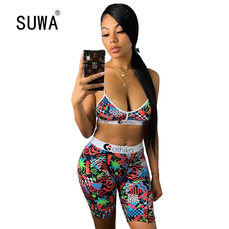 

Женский повседневный комплект из 2 предметов, летний женский костюм с красочным принтом и v-образным вырезом, короткий топ и облегающие шорт...