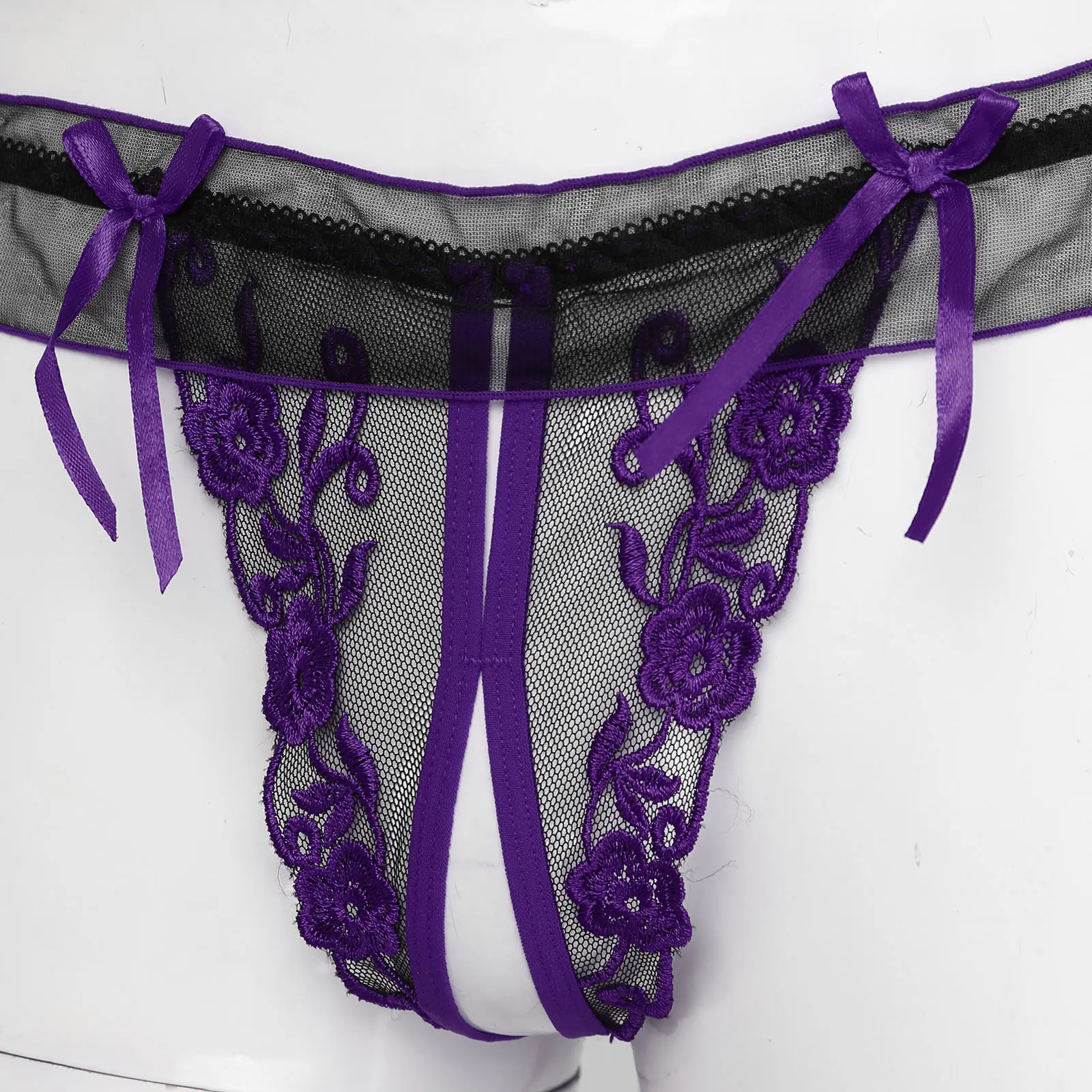 Трусы-стринги мужские кружевные с цветочной вышивкой |