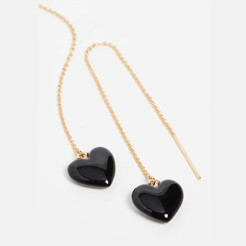 Женские длинные серьги на цепочке с черным сердцем женские дизайнерские