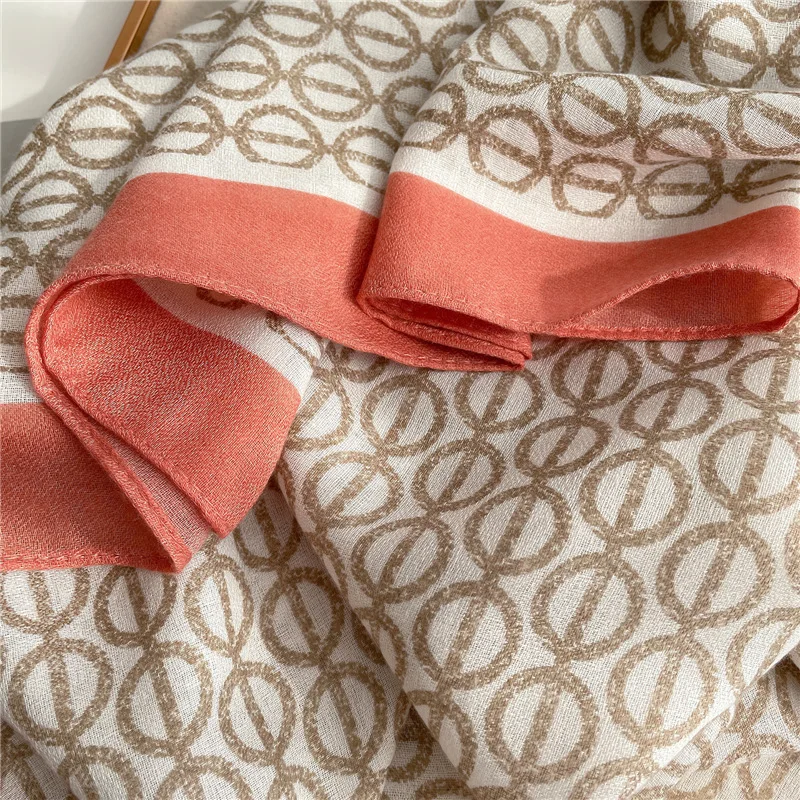 

New Fashion Ladies Cotton Scarf Fot Womenbandana Design Print Big Shawls and Wrap Summer Travel Beach Hijabs Pashmina Foulard