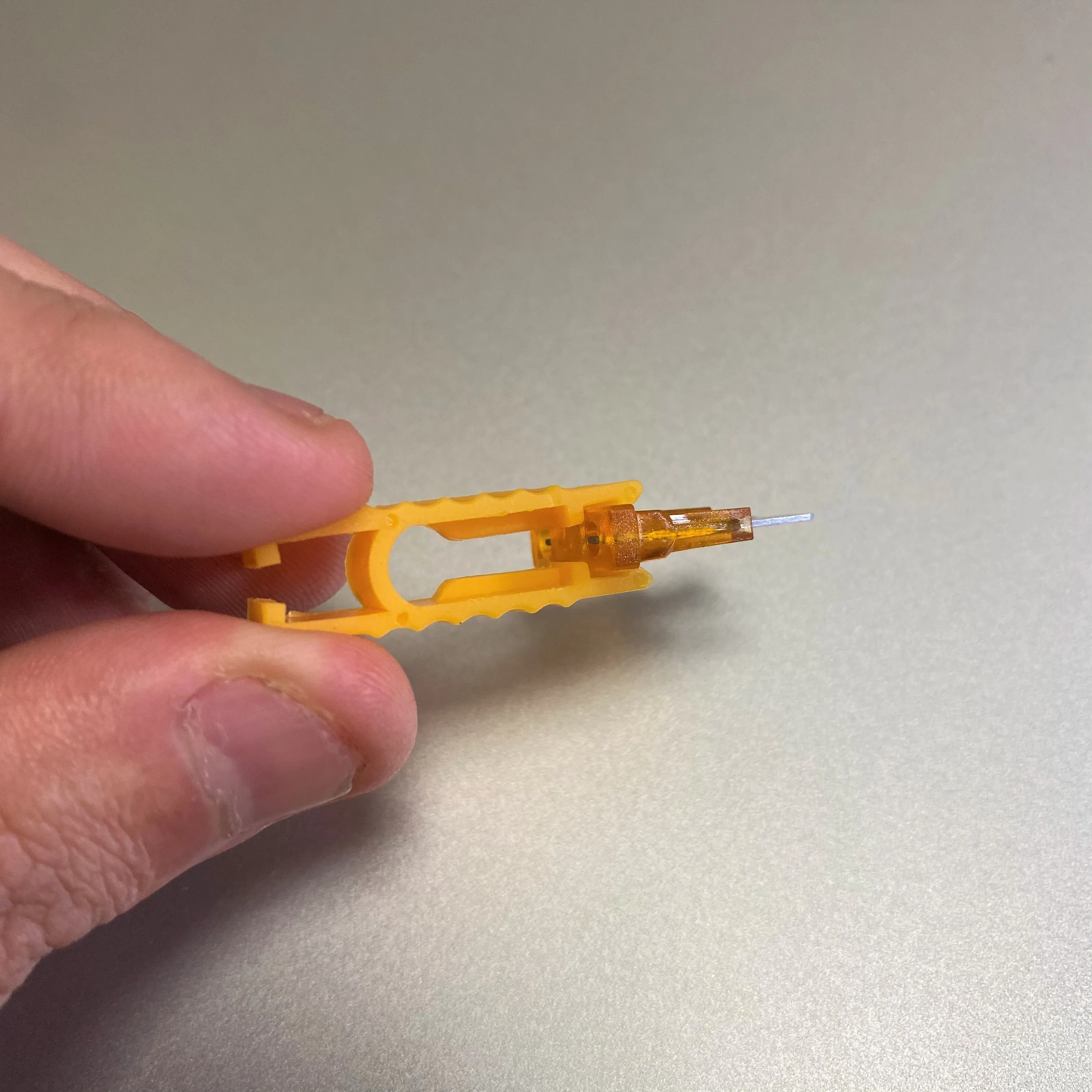 100 шт потребительских упаковок для микро предохранители автомобилей авто лезвие