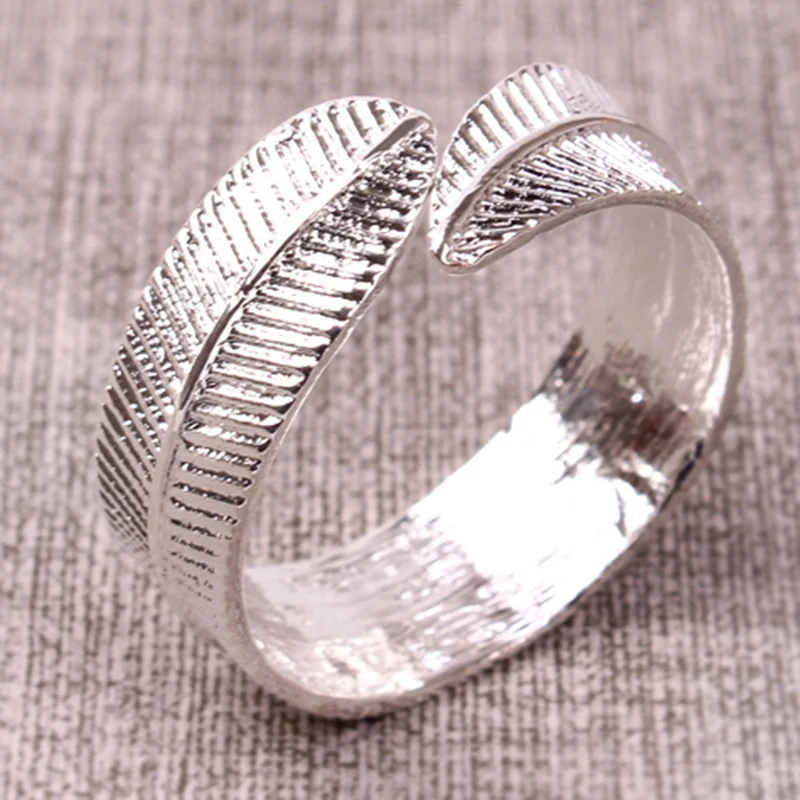 

6Pcs Alloy Leaf Modern Meal Buckle Cloth Ring Hotel Model Room Napkin