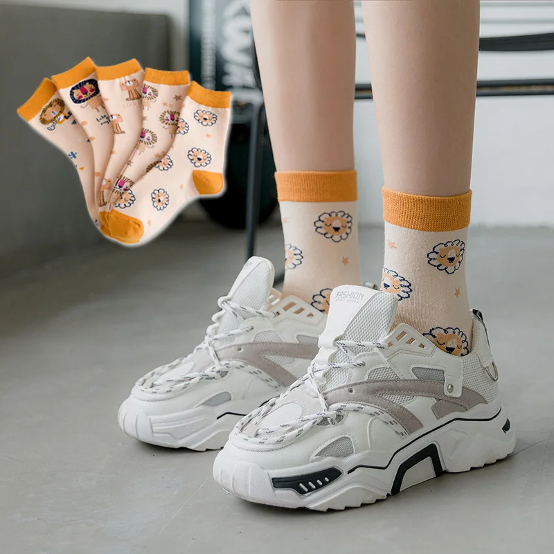 

Korean Cute Cartoon Lion Funny Socks Harajuku Creative Cactus Fashion Harajuku Kawaii Yellow Women Cotton Polka dot Long Socks