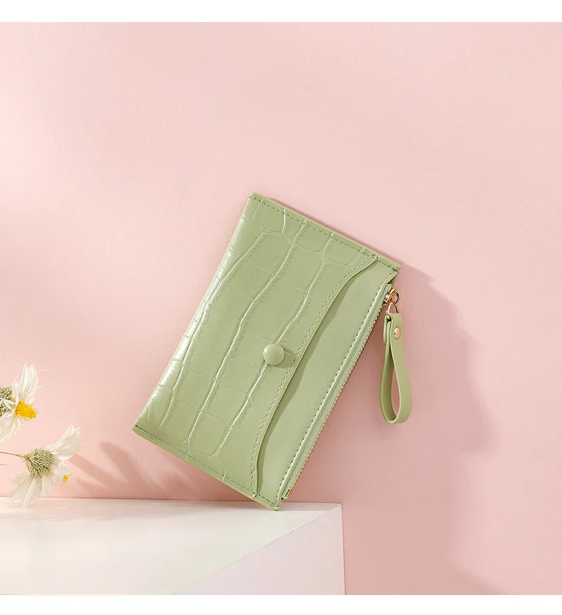 

2021 New Style Thin Small Purse Lady's Short Card Bag Solid Color High Capacity Sweet Stone Pattern Cross Section Type 490430