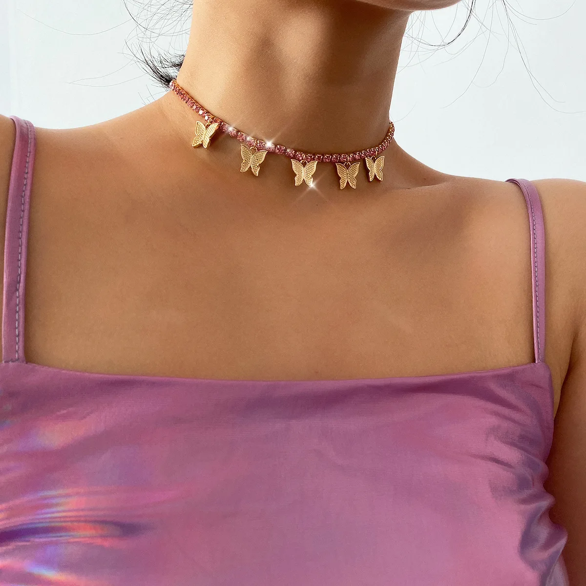 

Женское ожерелье с цепочкой до ключицы, простое однослойное ожерелье с розовыми и синими бриллиантами в стиле ретро, ювелирные изделия с ба...