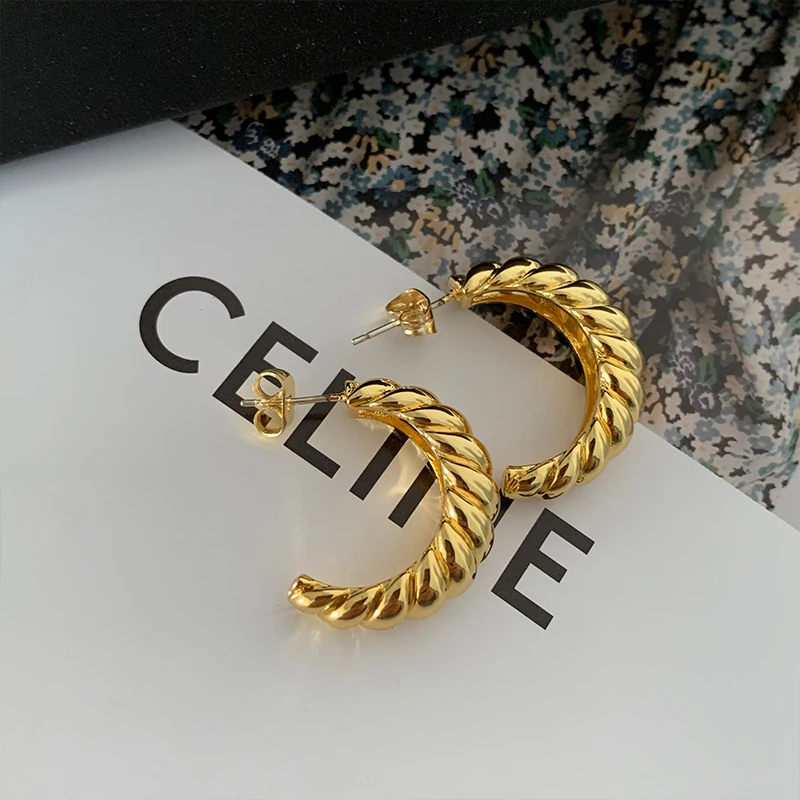 Латунь Geo твист массивные серьги гвоздики Для женщин ювелирные изделия в стиле