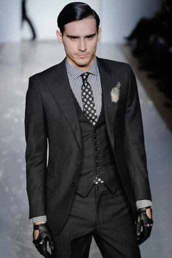 

New Arrival Groom Tuxedo Groomsmen Charcoal Gray Wedding/Dinner/Evening Suits Best Man Bridegroom (Jacket+Pants+Vest) B150