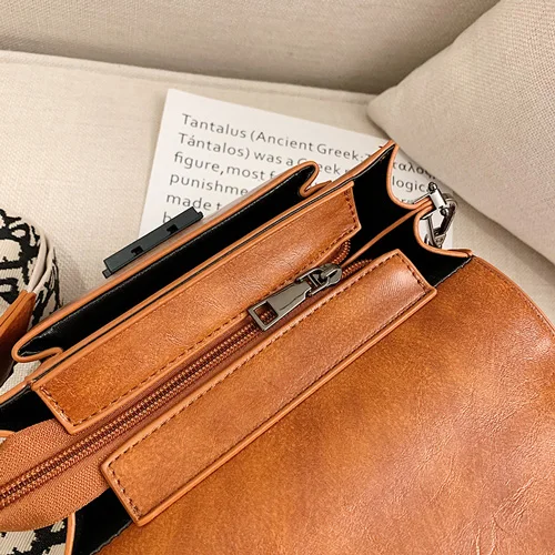 Мини сумка для женщин модная новинка 2020 Ins ультра огонь ретро широкий ремешок