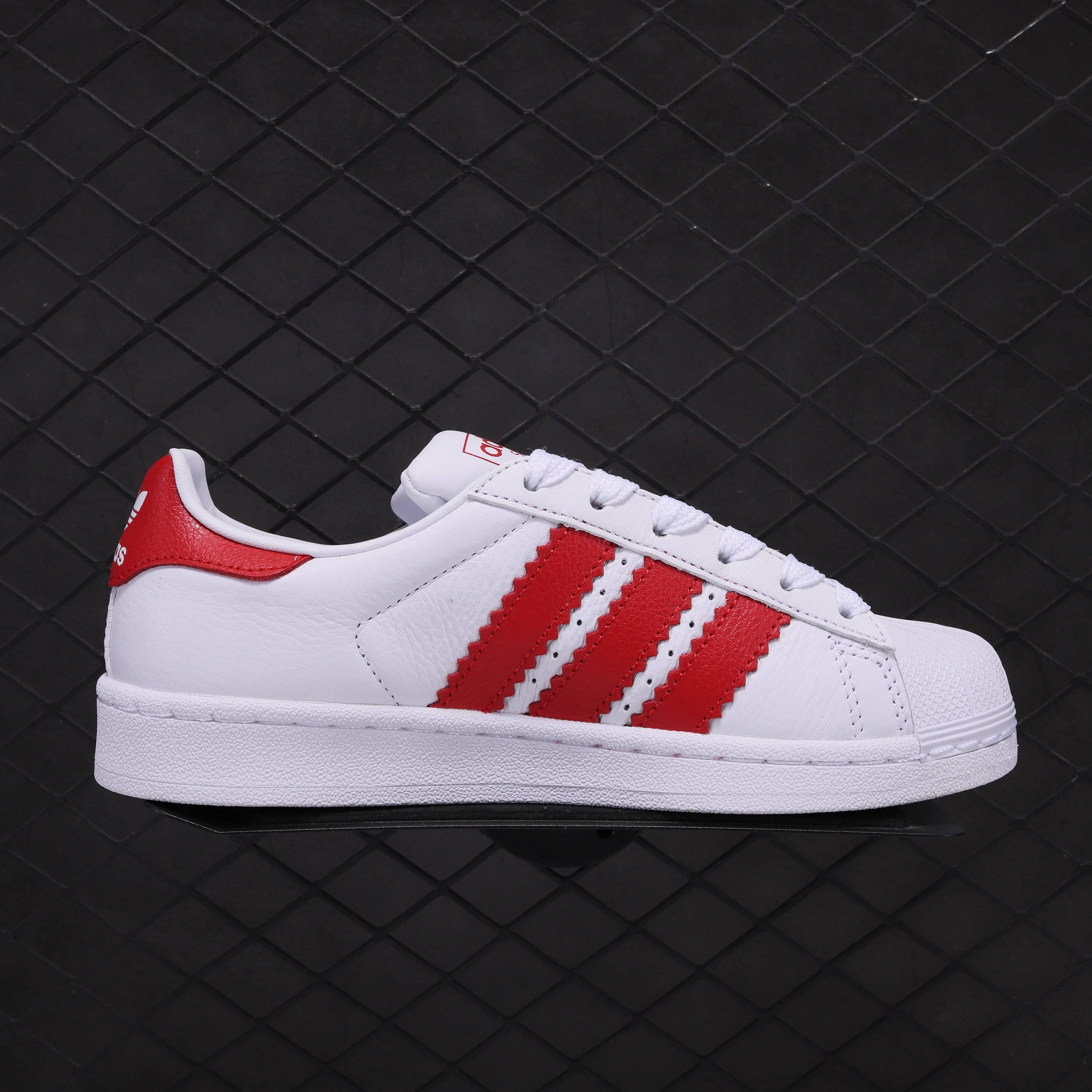 

New Arrival SUPERSTAR shoes Sneakers Casual skateboard shoes Men's and women's shoes eur35-46