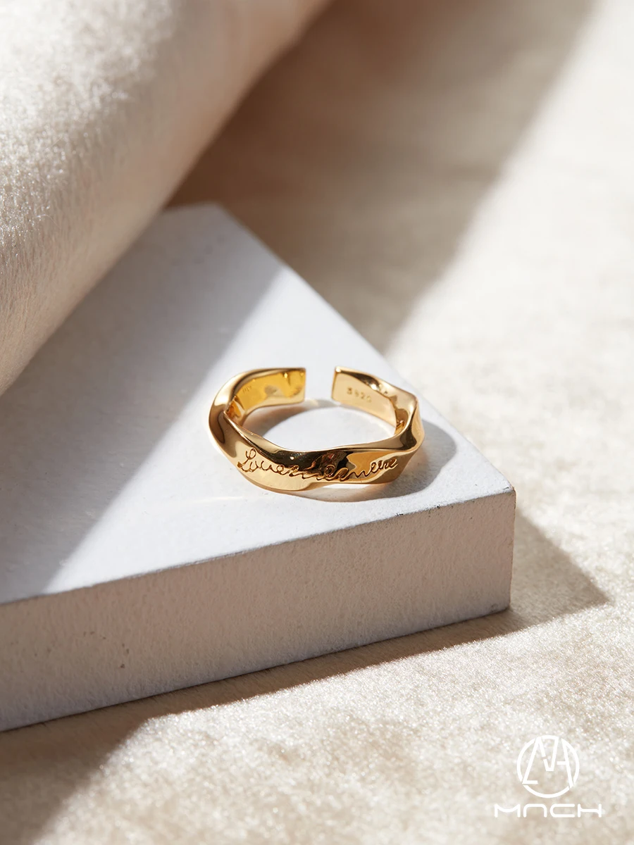 

Couple Mobius Ring European and American Style Trendy S925 Sterling Silver Gold Plated Open Ring English Ring Silver Jewelry