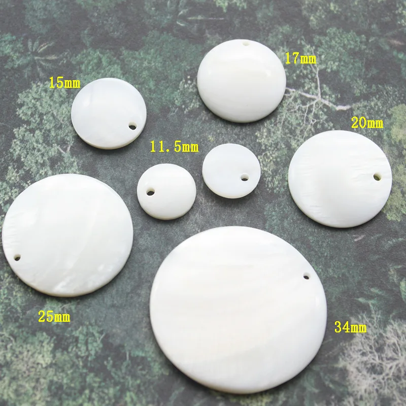 

10pcs / bag natural shell pendant temperament polished engraving disc star jewelry making DIY necklace earrings accessories