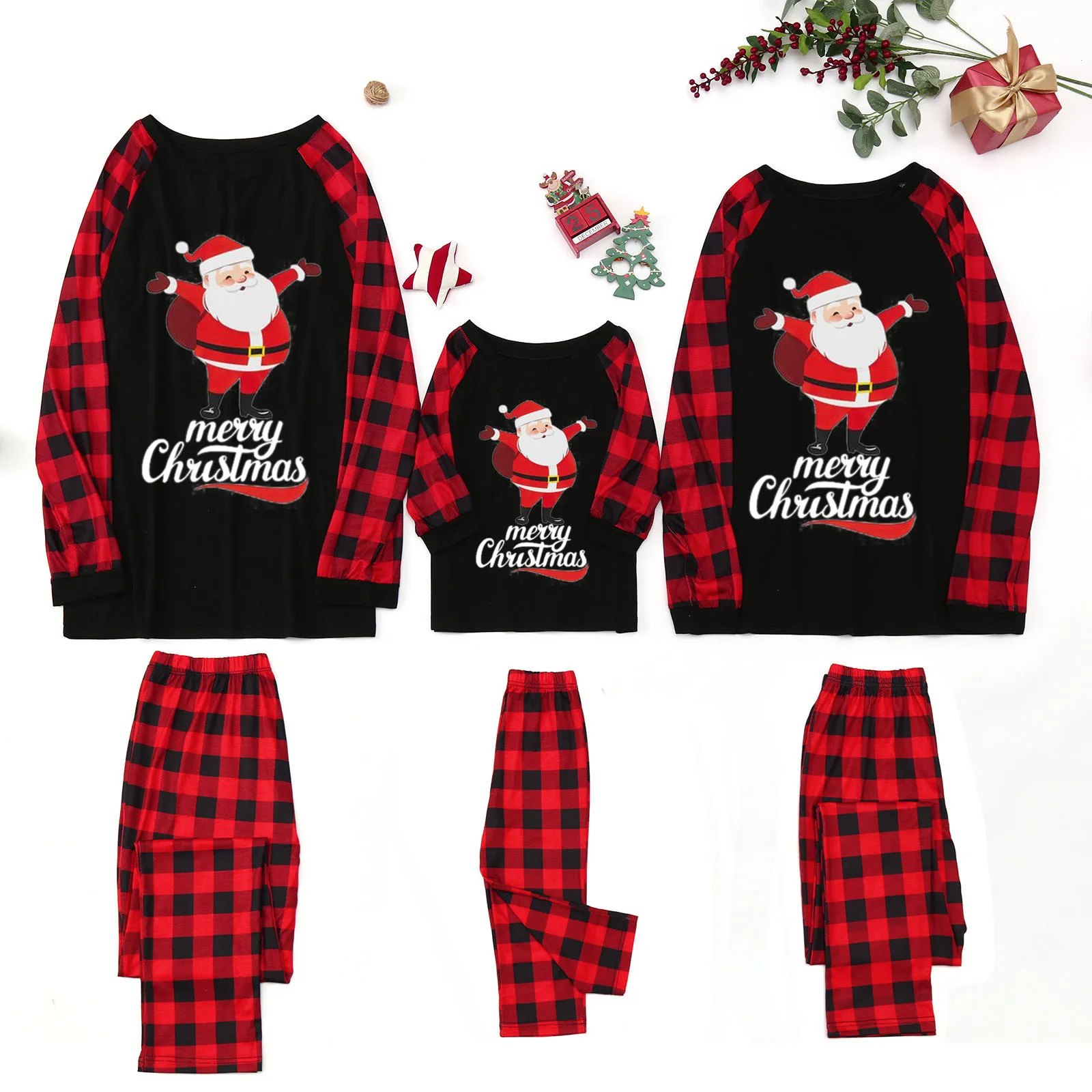 

Merry Christmas Printed Family Pajamas Set Mother Father Kids Sleepwear Dad Mom Matching Outfits Tops+pants Baby Clothes