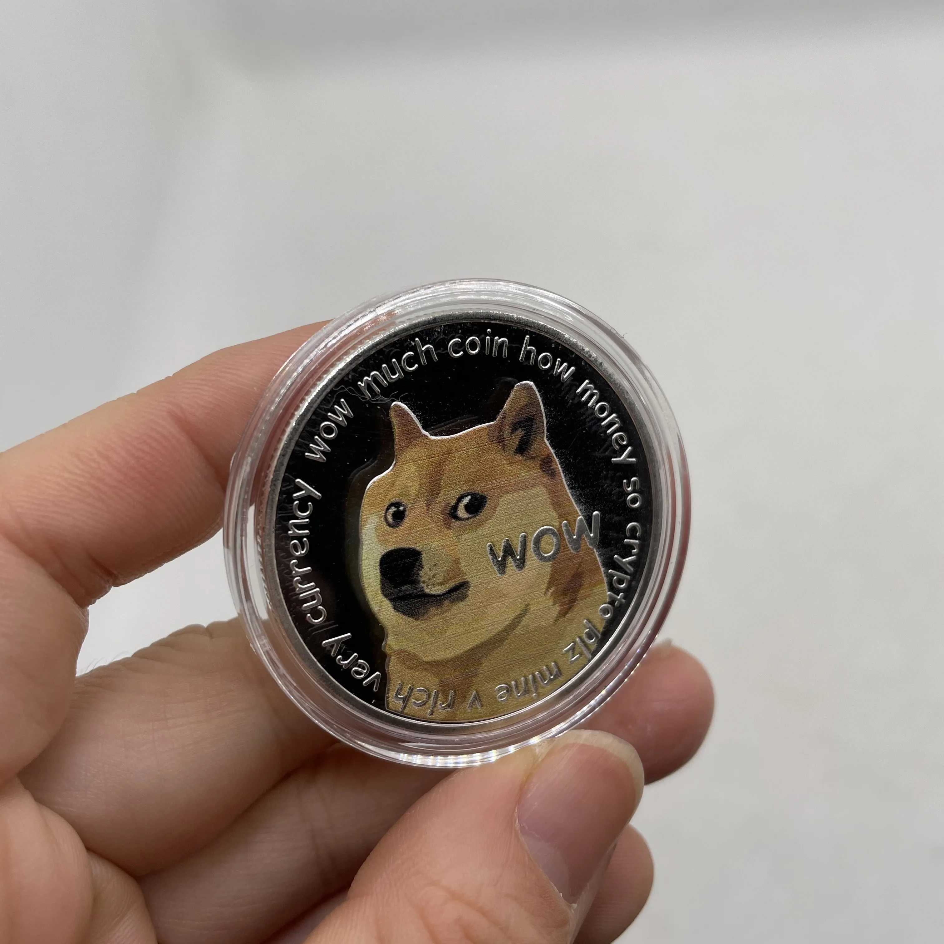 

11design Beautiful WOW Gold Plated Funny Dogecoin Commemorative Coins Cute Dog Pattern Doge Silver Coin Souvenir Collection Gift