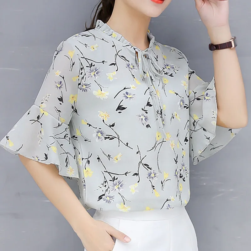 Женская шифоновая блузка с расклешенным рукавом цветочным принтом | одежда